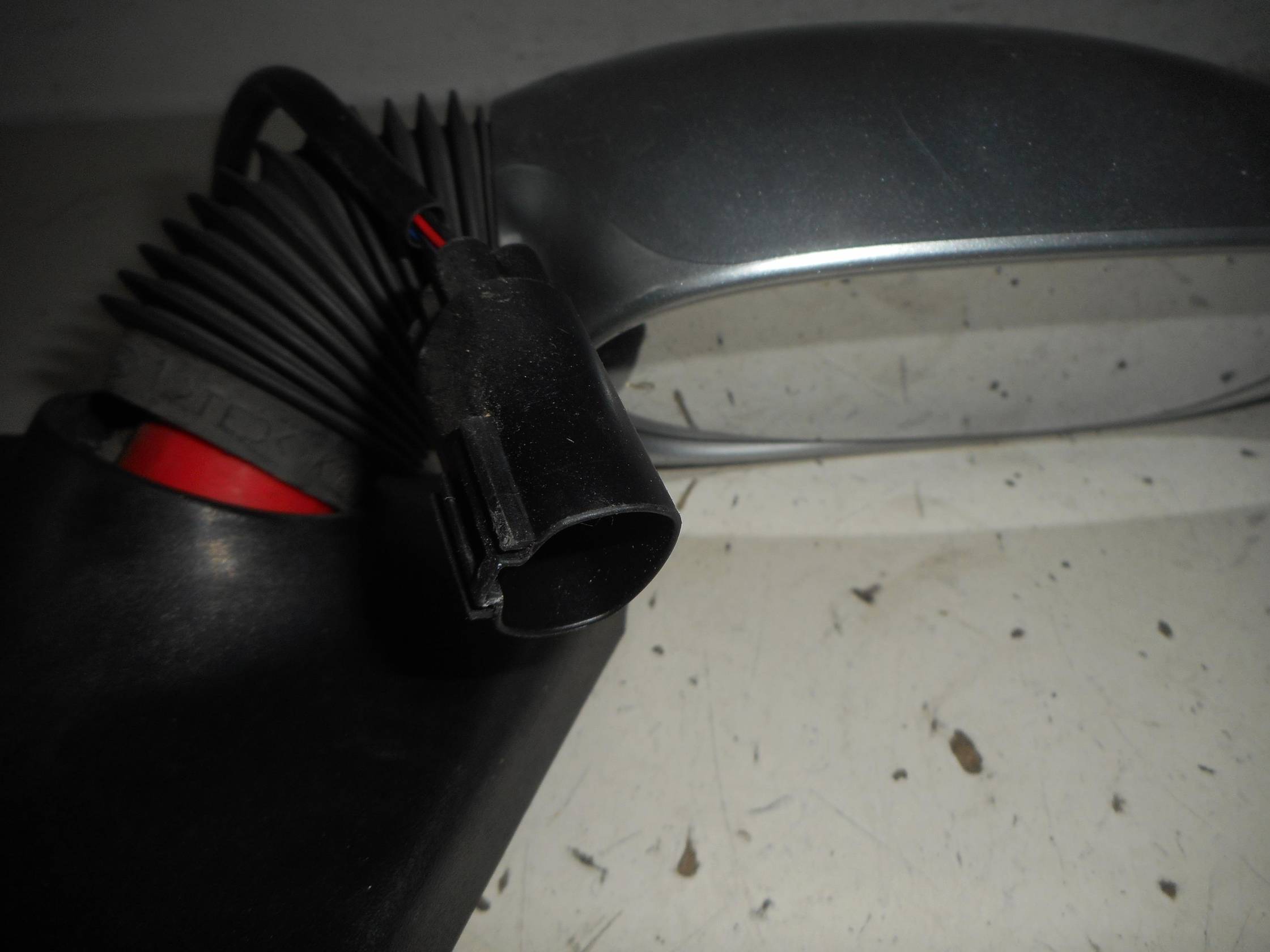 Retrovisore est. regolaz. elettr. dx.